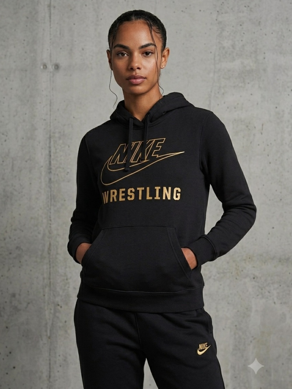 NWT Nike Women’s Wrestling Hoodie Black Gold Back To School